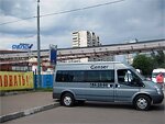 Бесплатный автобус Genser в пункт аренды автомобилей АрендаАвто-хбр на ул.Добролюбова